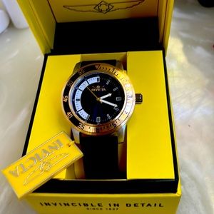 Invicta Men’s Blue Band Watch. NWOT